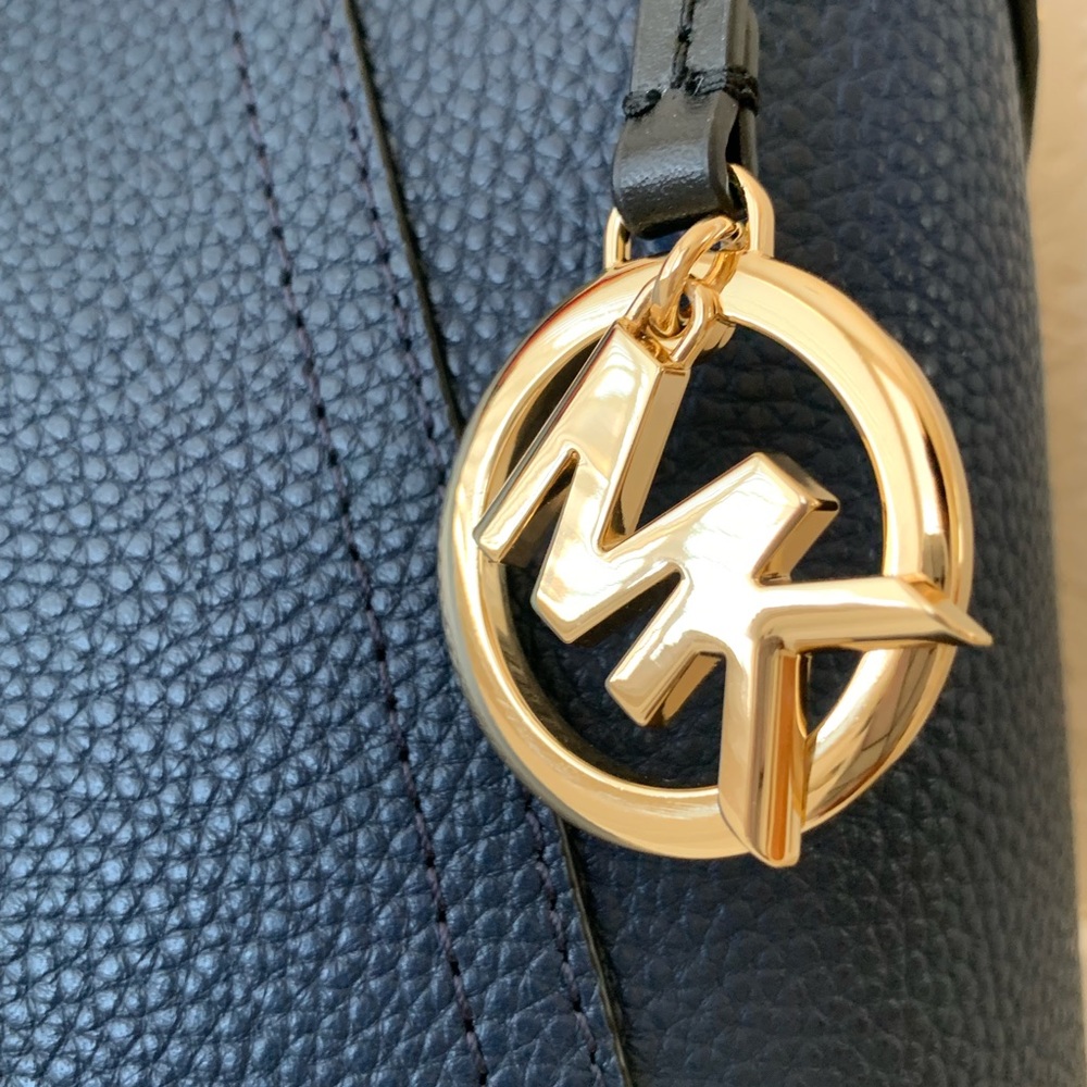 Michael Kors “Kimberly” bag - Picture 3 of 8